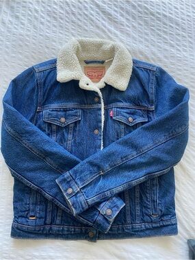 Levi's Sherpa-Lined Denim Trucker Jacket in Dark Blue
